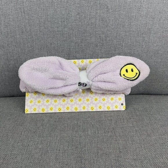 Lilac Purple Plush Spa Headband with Smiley Face - Picture 1 of 3